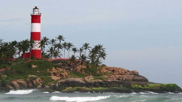 Thikkoti Light House